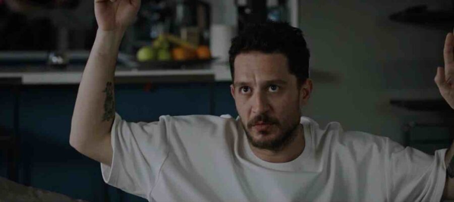 Последний кадр 1 серия турецкий сериал